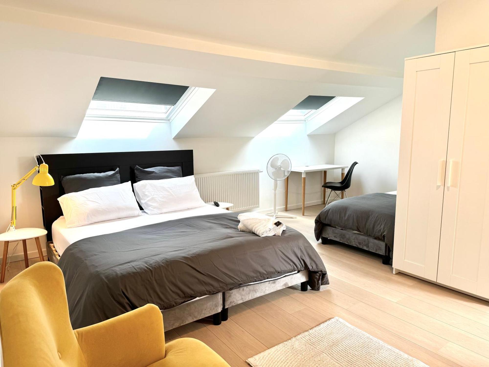 My Haus Saint Catherine Brussel Bagian luar foto