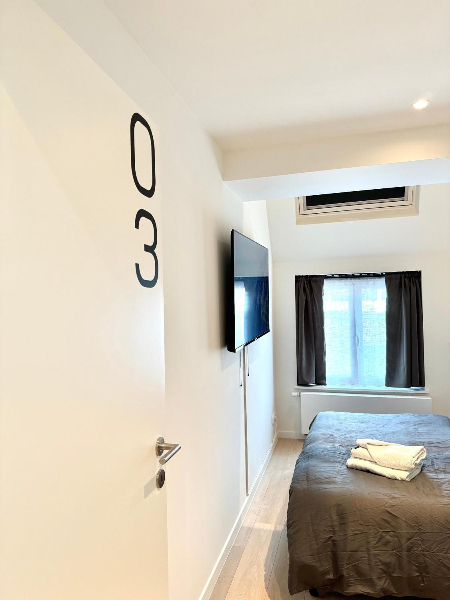 My Haus Saint Catherine Brussel Bagian luar foto