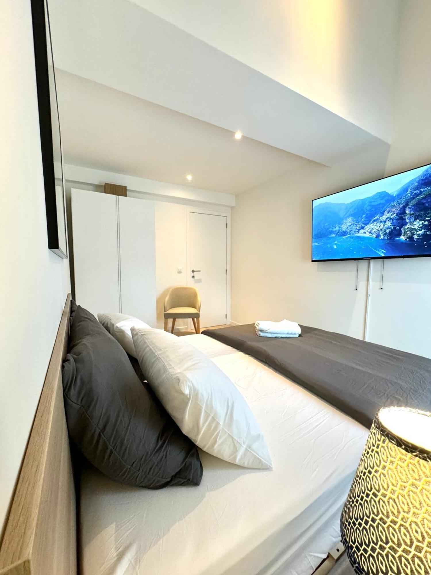 My Haus Saint Catherine Brussel Bagian luar foto