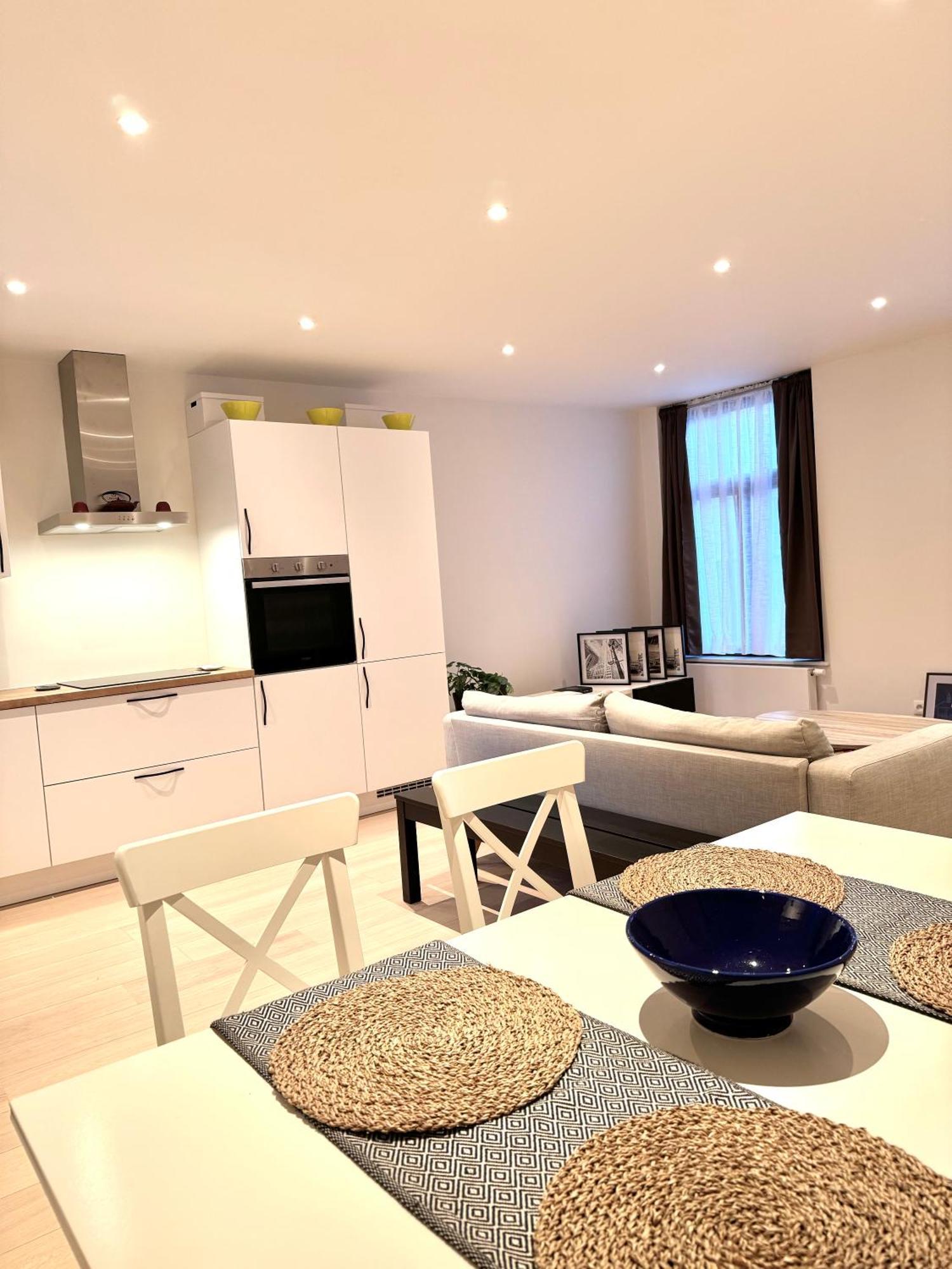 My Haus Saint Catherine Brussel Bagian luar foto